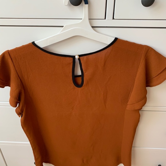 Top - Picture 3 of 3